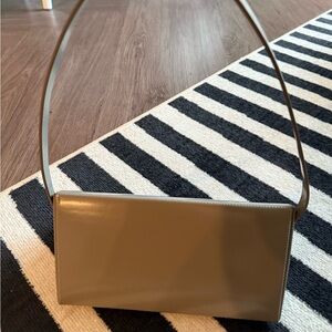 St Agni Triangle Shoulder Bag